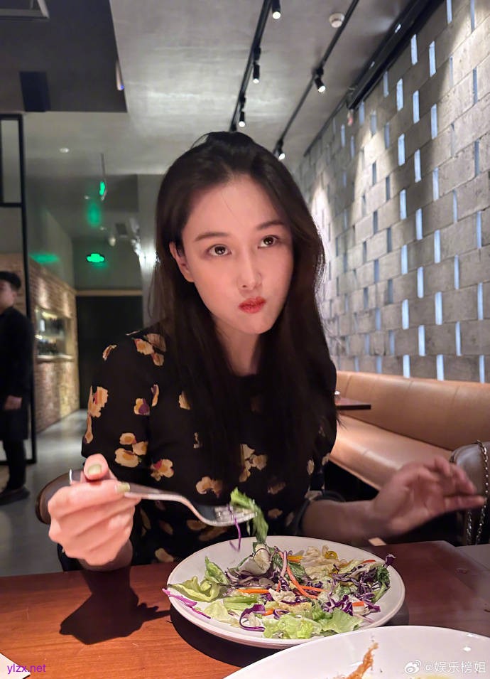 张馨予体脂肪含量32% 直言不要太在意体重的数字