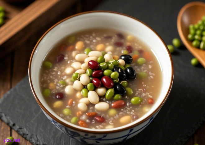 谷雨时节老年人保暖祛湿很重要