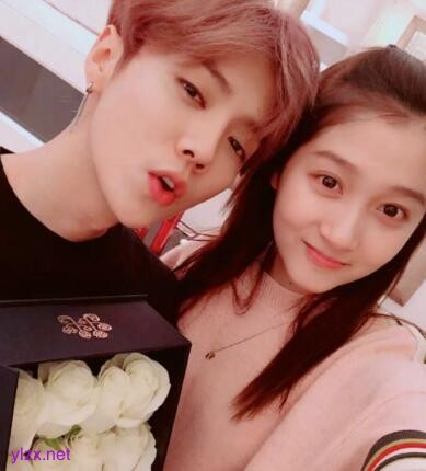 陈赫称鹿晗关晓彤都很好 没有问题